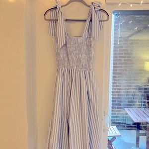 Aqua (brand) Blue and White Striped Midi Dress | Small
